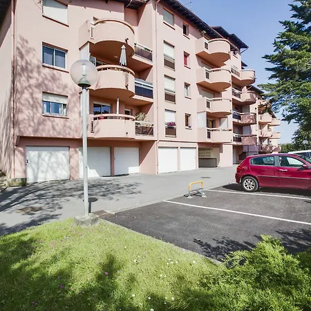 Le Super Prive: T2 Refait A Neuf Avec Parking Biarritz